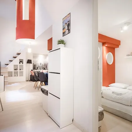 Bpr Red Tower Duplex Budapest