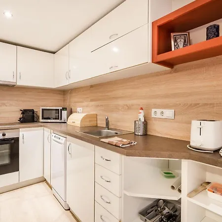 Bpr Red Tower Duplex Apartment *