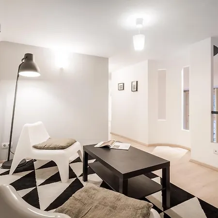 Bpr Red Tower Duplex Budapest