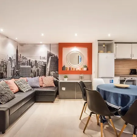Bpr Red Tower Duplex Apartment *